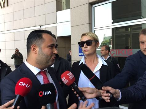 Şarkıcı sıla gençoğlu'nun, kısa süre önce barıştığı sevgilisi ahmet kural tarafından darp edildiği iddiasıyla 3 ay koruma kararı aldırması gündeme bomba gibi düştü. Sıla Gençoğlu'nun Ahmet Kural hakkındaki ifadesi ortaya ...