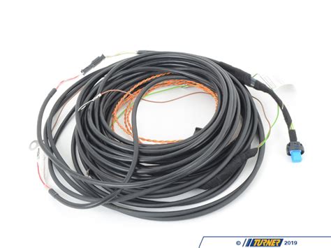 Better camera that's much more sensitive. 71602289351 - Genuine BMW Reversing Camera Retrofit Ki ...