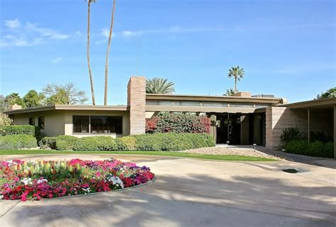 Twin Palms Frank Sinatra View Icons 1st Palm Springs Home