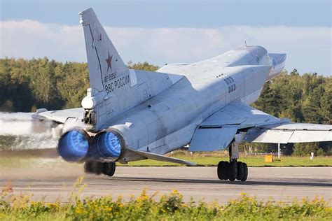 Russias Upgraded Tu 22m3m Long Range Bomber Makes Maiden Flight