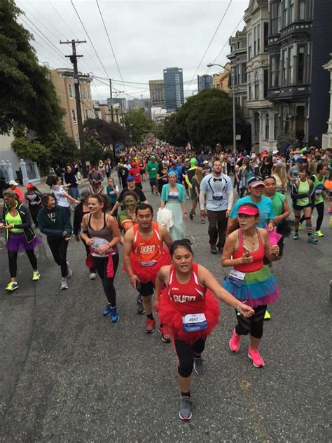 Photos Thousands Of Runners Participate In San Francisco S Th