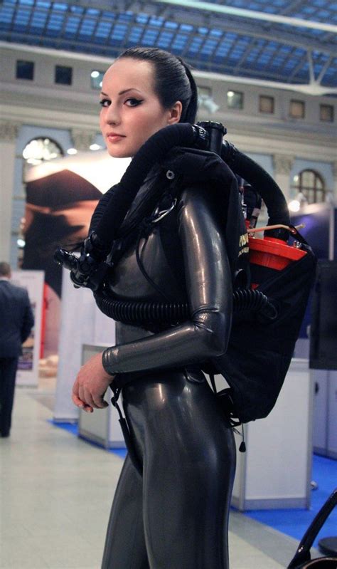 black latex cosplay scuba suit perfect for lara croft cosplay love the tank hoses and