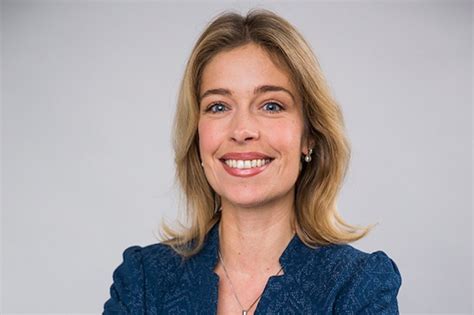 Utredningen från 2015 skrevs av förre justitierådet utredningen undersökte hur konventionen kunde appliceras i sverige. Regeringen utesluter inte förslag på höjd pensionsålder ...