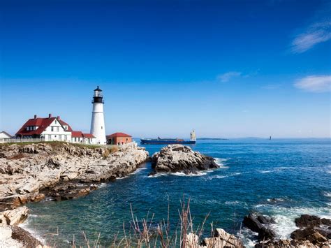 Best Drives Iconic American Road Trips Worth The Gas Money Condé