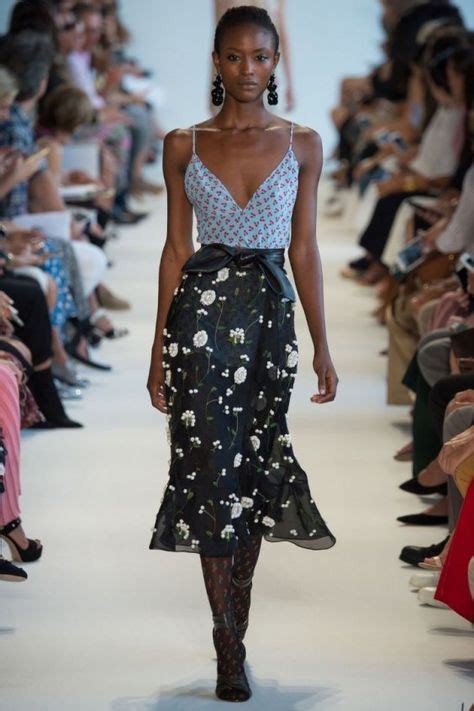 Top 10 Floral Prints From Fashion Week For Spring 2018 Fashion