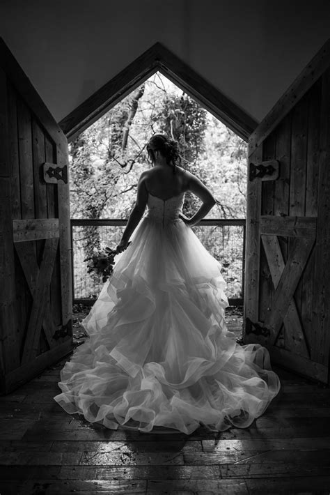 What Are Bridal Portraits K And A Moments Photography And Videography