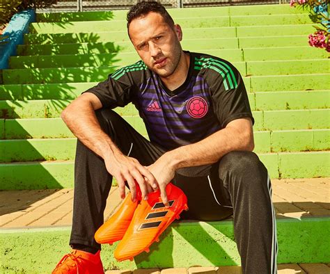 Colombia 2018 Goalkeeper Kit Released Footy Headlines