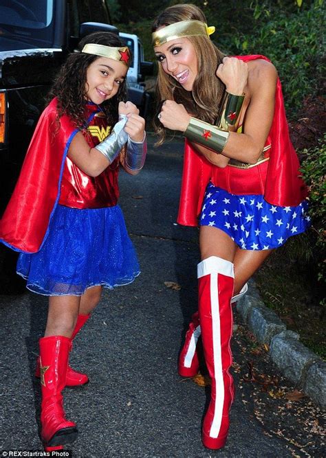 23 Matching Mother Daughter Halloween Costumes Mother Daughter