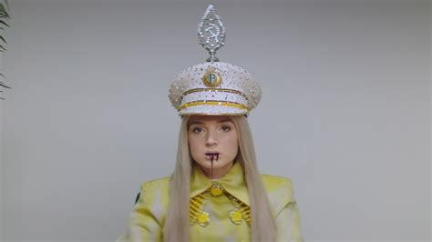 Youtube Series Im Poppy Is As Weird As Its Namesake Star The Verge