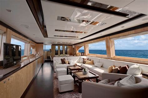 Private Mega Luxury Yachts Interiors Horizon E84 Luxury Yacht