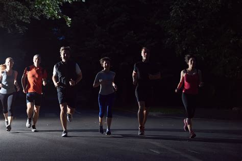 12 Safety Tips For Running At Night — Runners Blueprintrunners Blueprint