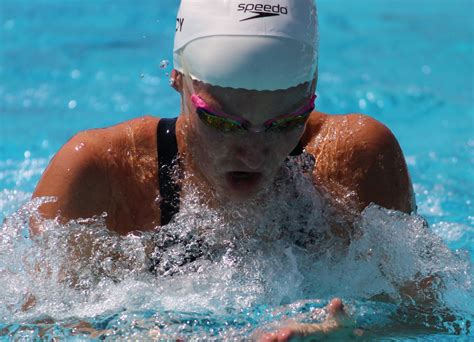 Video Interview Jessica Hardy Swimming Her Favorite Event In Her Home Pool Swimming World News