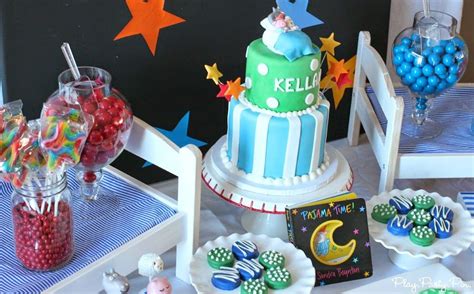 create a delicious birthday treat with an ice cream station get inspired