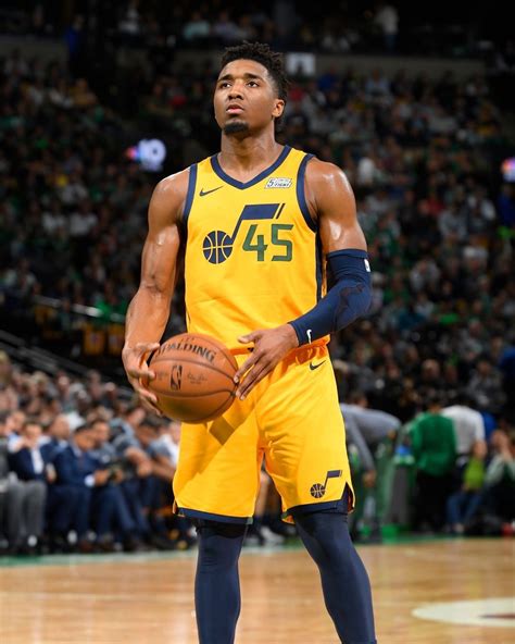 Similarity score | the difference between the percentile scores of this player and that of all other players in his position group (guards, wings, forwards, bigs). Donovan Mitchell vs. Michael Jordan - Utah Jazz Team Store