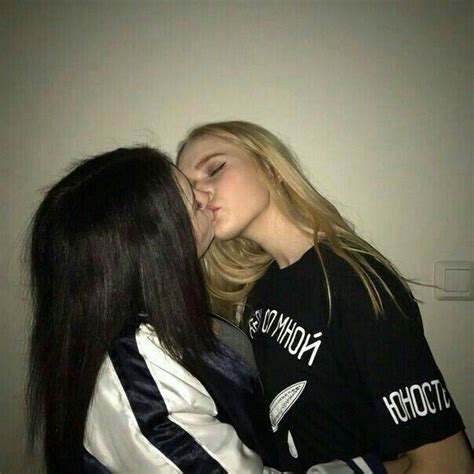 ⚠️👑follow Pintrest Jordan43210👑⚠️ Lesbian Love Cute Lesbian Couples
