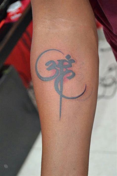Check out our hand tattoo hindu selection for the very best in unique or custom, handmade pieces from our shops. Пин от пользователя Soul Coal Taatoos на доске Next Tattoo ...