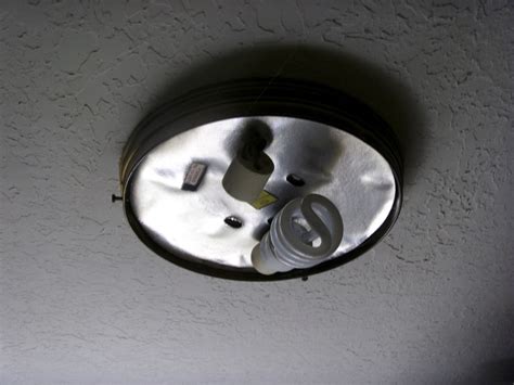 How To Replace A Ceiling Light Fixture Dengarden