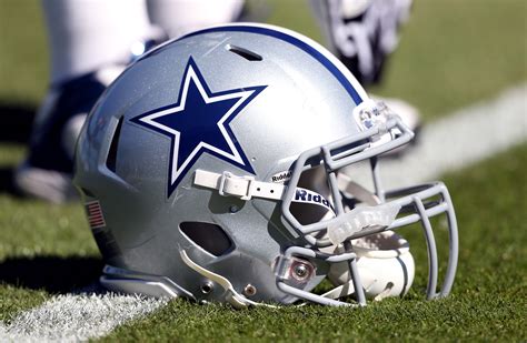 Jump to navigation jump to search. NFL Franchise Values: Cowboys Worth $4B, Double The ...