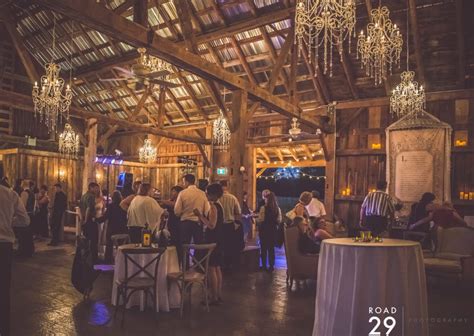 Ottawa wedding venues, photography, outdoor wedding venue ottawa, barn