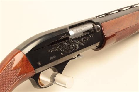Remington Model 1100 Trap Semi Auto Shotgun 12 Gauge Serial L176392v