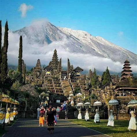 Good News From Southeast Asia On Instagram “🇮🇩 Bali Besakih Temple Is