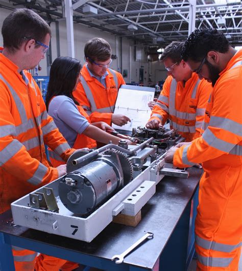 Network Rail Looking For 15 More Apprentices