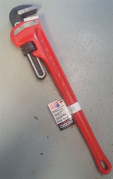 Ridgid 24 In Heavy Duty Professional Quality Pipe Wrench 31030
