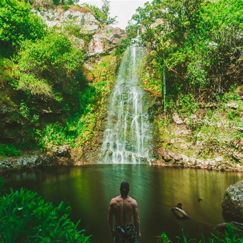 The Best Waterfalls in Oahu, Hawaii | Leisure Pass Group