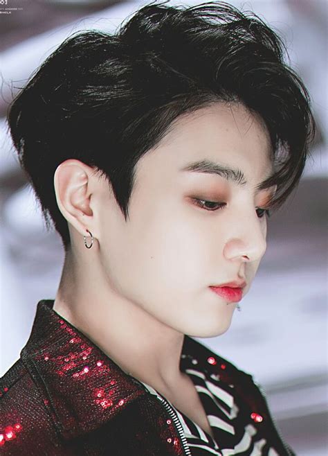 Jeon jungkook (전 정국) location: 방탄소년단 정국