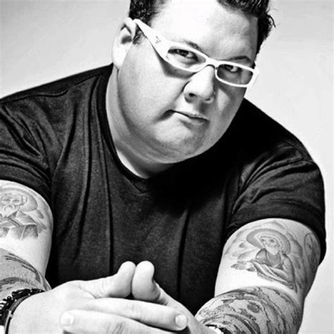 He is an actor famous for his collaborations with robert altman. Chef Graham Elliot | Graham elliot, Celebrity chefs ...