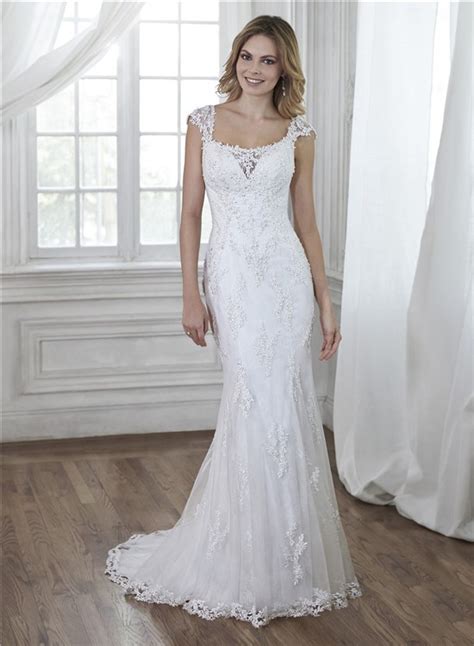 Dillard's is the destination for cap sleeve women's wedding guest dresses. Charming Mermaid Backless Cap Sleeve Lace Beaded Wedding Dress