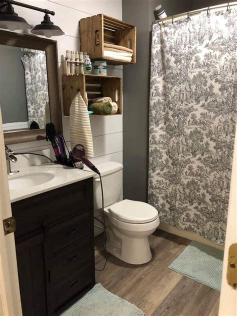 One of 12 valspar 2020 colors of the year: Valspar Grey Suit paint color | Bathroom wall colors ...