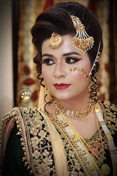 indian bridal hair and makeup artist wavy haircut