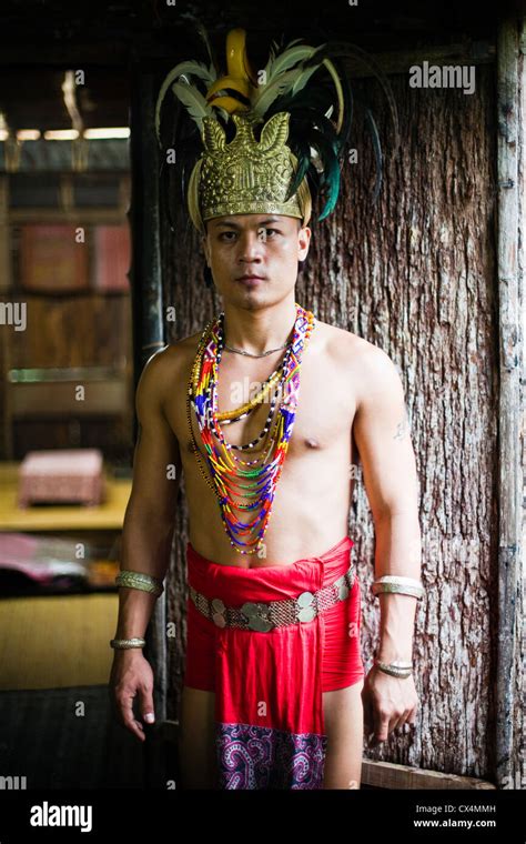 Iban Sarawak Traditional Costume Sarawak Iban Dayak G Vrogue Co