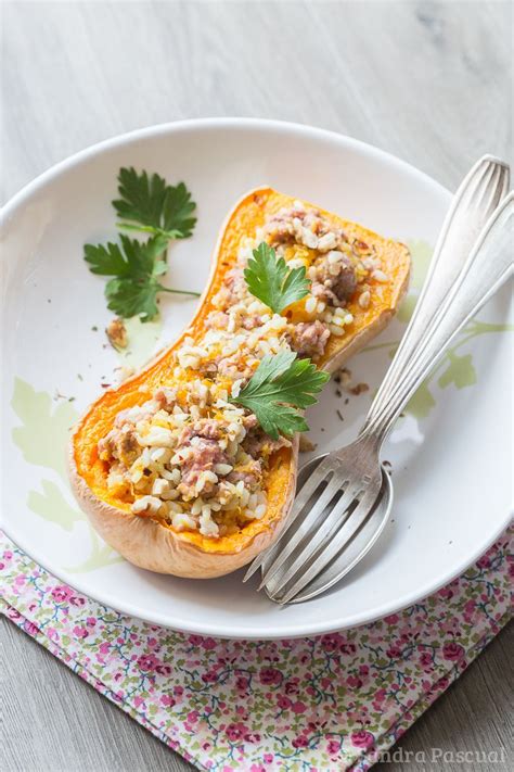 Accueil » dossier » automne » courge butternut farcie au tex mex. Courge Butternut farcie au Riz et à l'Agneau | Recette ...