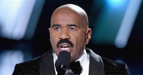 Steve Harvey No Se Equivocó Una Sino Dos Veces Con Las Concursantes Del Miss Universo 2015