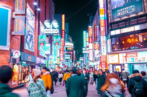 Nightlife In Tokyo Tokyo Travel Guide Go Guides