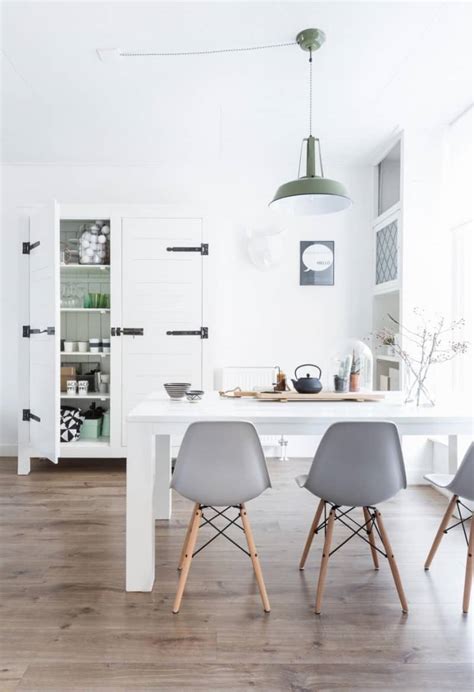 Everything You Wanted to Know About Eames Chair