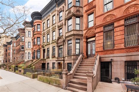 For 43m Elegant Prospect Heights Brownstone Stuns With Historic