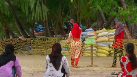 Maldives Islands Soneva Gili Maldives People Part 4 Youtube