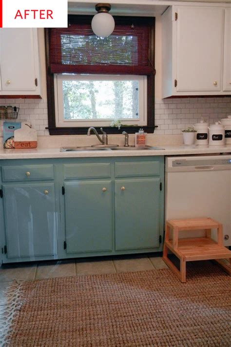 Not only are they exposed to a lot of heat, especially near the oven, but they hold kitchen utensils that can easily dink or scratch them besides regular use. Before and After: A No-Fuss, No-Nonsense $400 Kitchen Facelift | Cheap kitchen cabinets, Kitchen ...