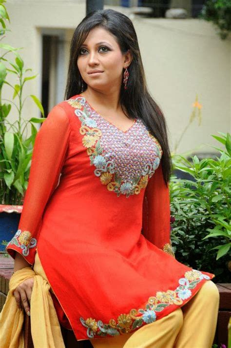 beautiful girl of bangladesh nafisa jahan hot girl celebrity of bangladesh