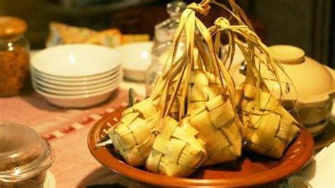 Lalu, seperti apa sejarah lebaran ketupat? Domigado | Sejarah dan Tradisi Ketupat Lebaran