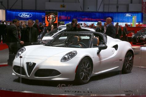 Salón De Ginebra 2014 Alfa Romeo 4c Spider Lista De Carros
