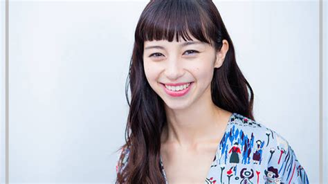 Her mother is japanese and her father is british. 中条あやみの家族構成は？父は空手家で姉•ともみが美人 ...