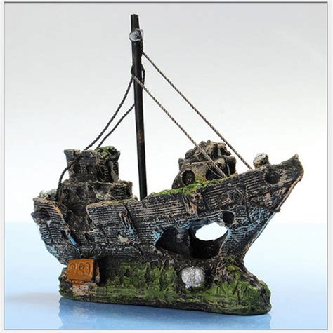 Hot Resin Pirate Ship Aquarium Decoration Landscaping Ornament For The