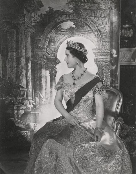 Npg X24413 Queen Elizabeth The Queen Mother Large Image National