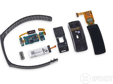 Get fit and stay fit. Teardown: iFixit baut Fitnessarmband Gear Fit auseinander ...