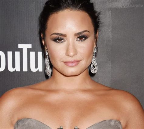 Demi Lovato Details Struggle With Bulimia In Before And After Pics