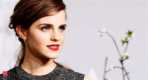 Hacker Threatens To Leak Emma Watson S Nude Pictures The Economic Times